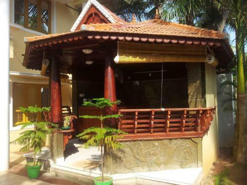 Hotel Black Beach Resort