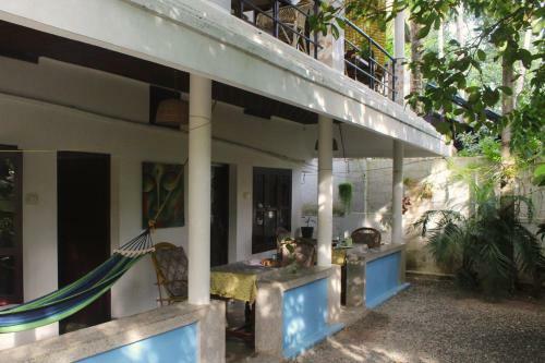 Hostal Keratheeram Beach Resort