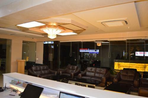 Hotel Diamonds Pearl