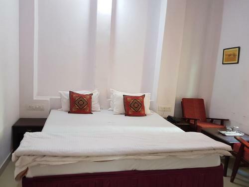 Hostal Devi Vilas Guest House