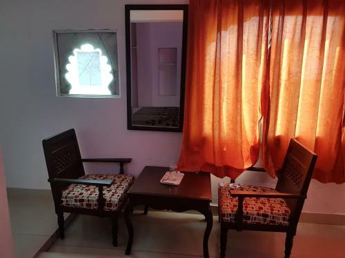 Hostal Devi Vilas Guest House