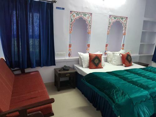 Hostal Devi Vilas Guest House