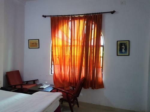 Hostal Devi Vilas Guest House