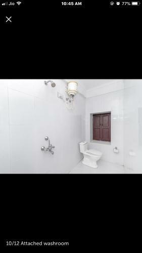 Hostal Devi Vilas Guest House