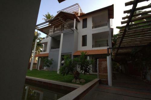 Hotel Thanal Beach Resort