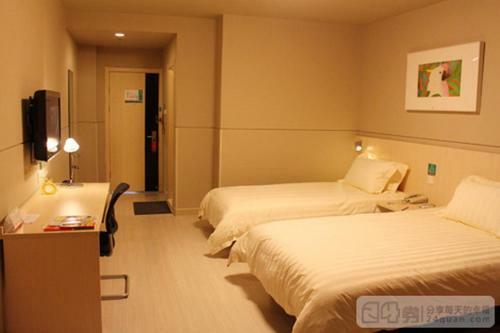 Hotel Jinjiang Inn Linyi Tongda Road
