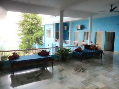 Hostal Sri Yoga Mandir