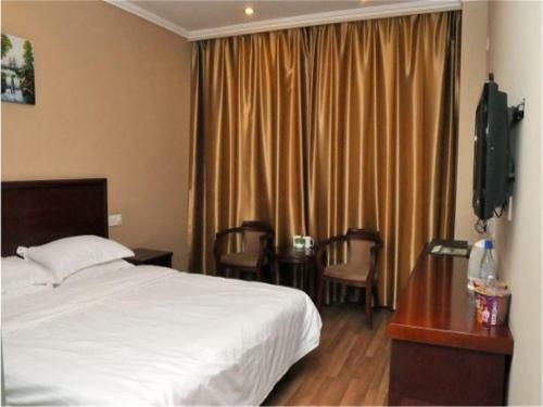 Greentree Shandong Linyi Yinque Mountain Road Express Hotel