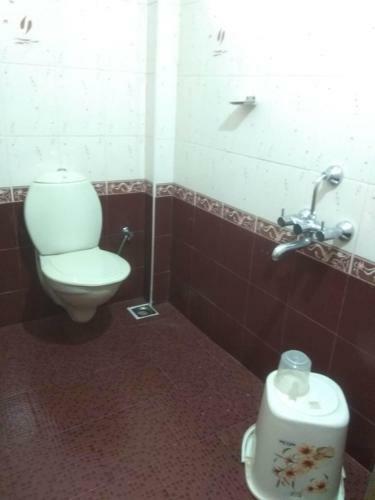 Hotel Crescent Residency