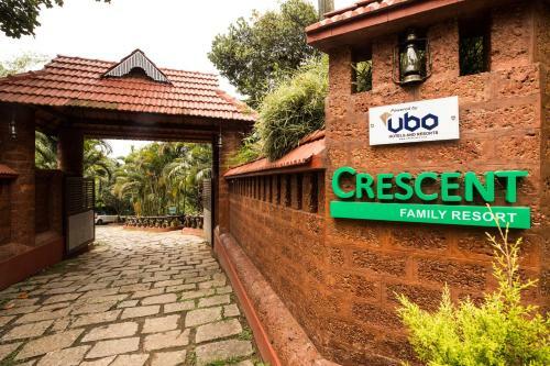 Hotel Crescent Residency