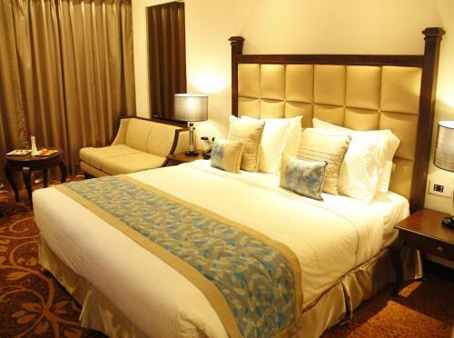 Hotel Country Inn & Suites By Radisson, Bathinda