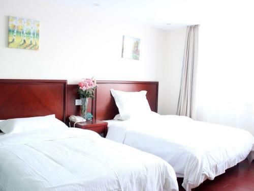 Greentree Inn Jiangxi Nanchang Bayi Square Express Hotel