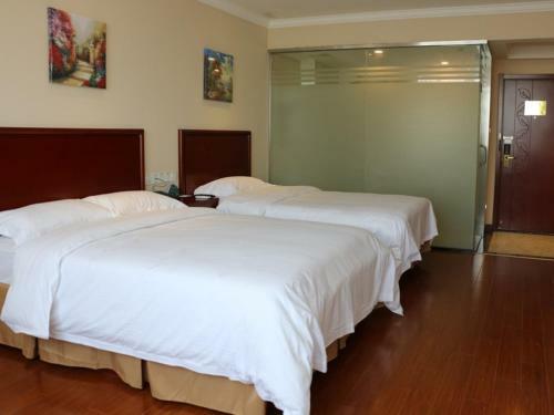 Greentree Inn Jiangxi Nanchang Bayi Square Express Hotel