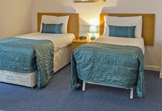 Comfort Hotel Reading West