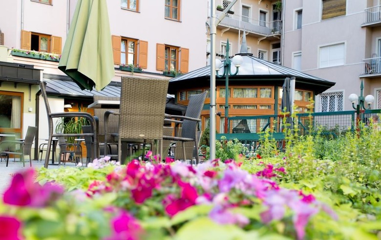 Corvin Hotel Budapest Sissi Wing