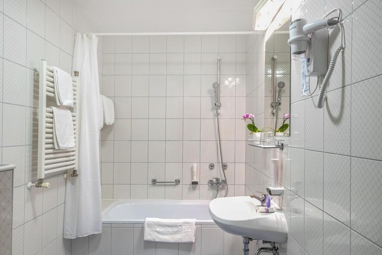 Corvin Hotel Budapest Sissi Wing