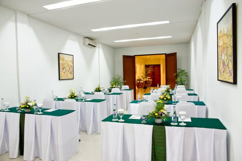Rani Hotel & Spa