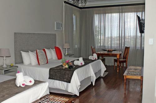 Hostal Hilltop Guest House