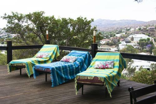 Hostal Hilltop Guest House