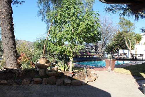 Hostal Hilltop Guest House