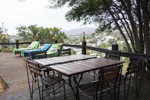 Hostal Hilltop Guest House