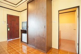 Hotel Niramon Sunview Resort