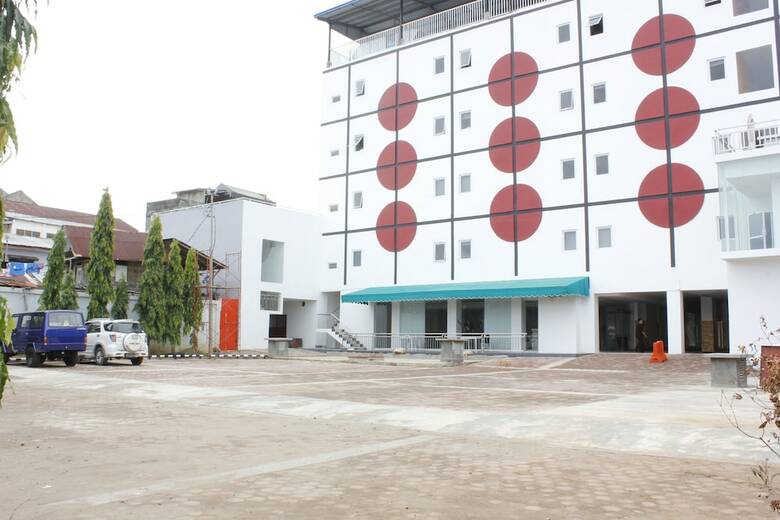 Sinar Sport Hotel