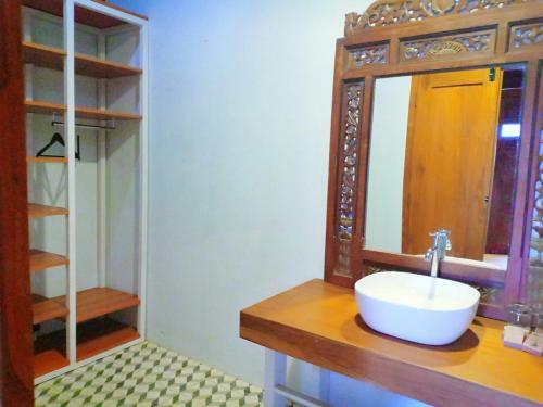 Hostal The Amrta Borobudur