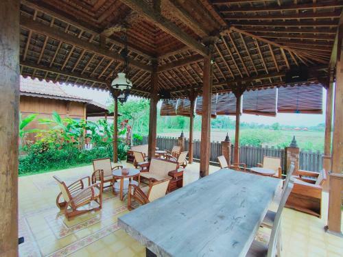 Hostal The Amrta Borobudur