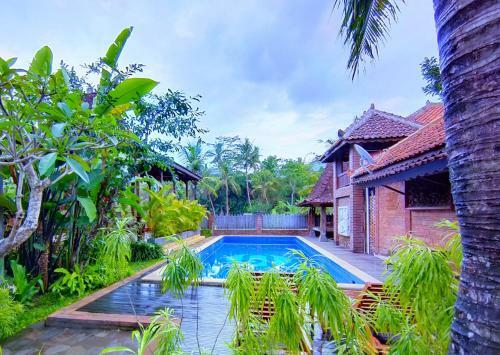 Hostal The Amrta Borobudur