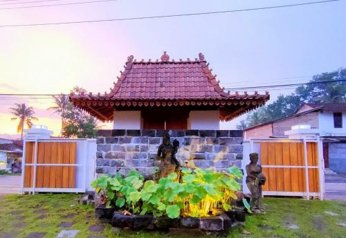 Hostal The Amrta Borobudur