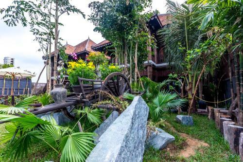 Java Wooden Villa