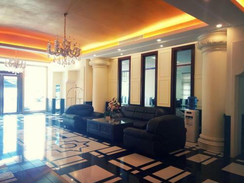 Royal Holiday Hotel