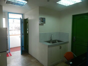 Bgc Hostel & Dorm