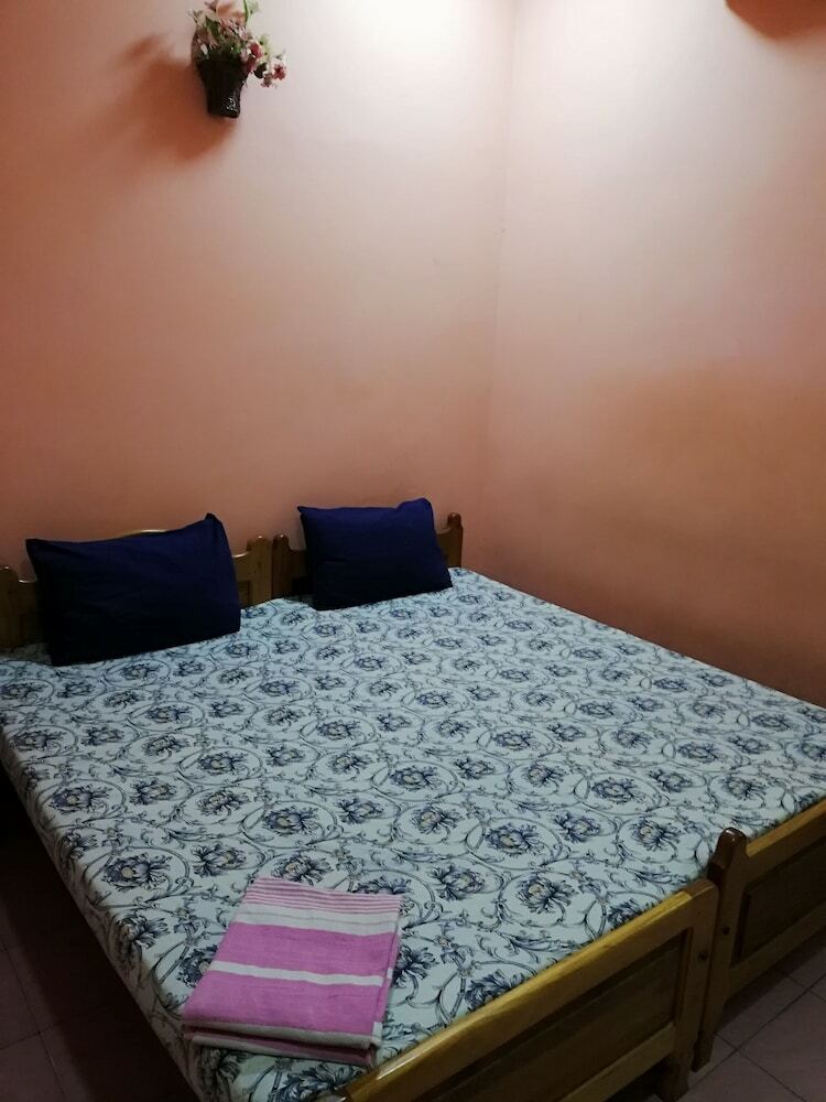 Sunshine Hotel & Hall