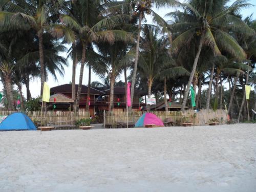 Hostal Victoria Beach House