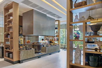 Hotel Shangri-la At The Fort, Manila