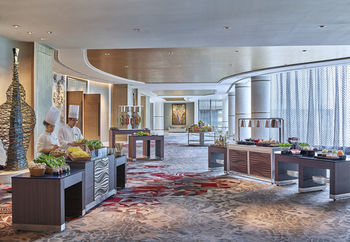 Hotel Shangri-la At The Fort, Manila