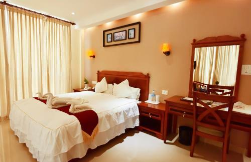 Hotel Athirappilly Residency