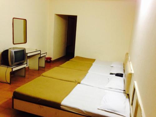 Lodge Hotel Ranjit Residency