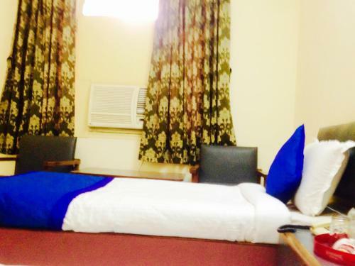Lodge Hotel Ranjit Residency