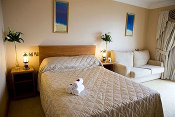 The Waterside Hotel