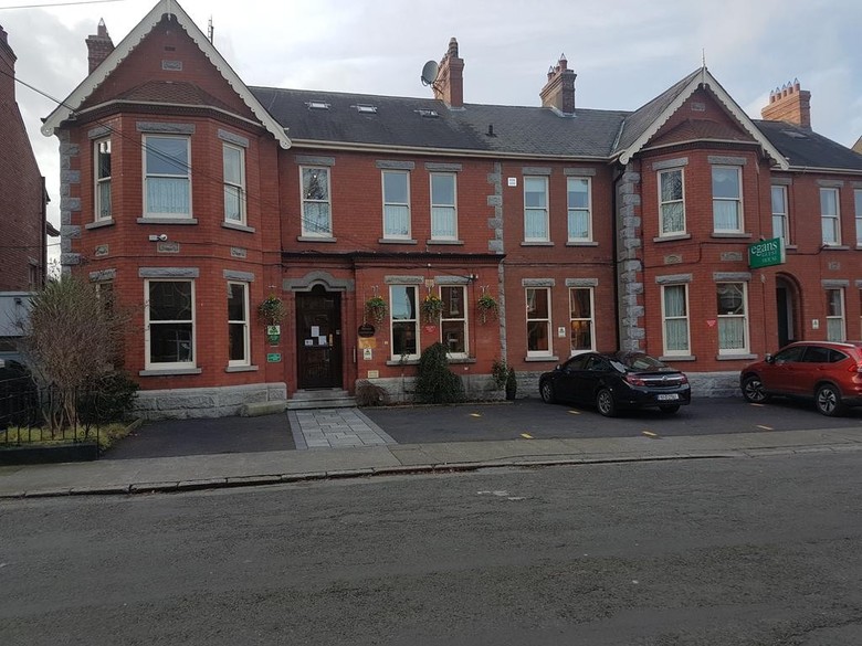 Hotel Egans House