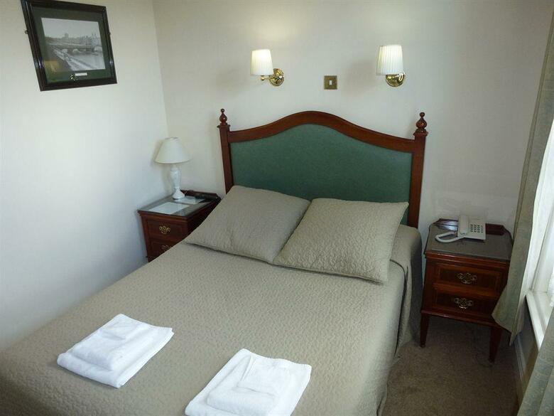 Hotel Egans House