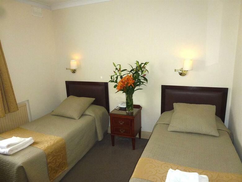 Hotel Egans House
