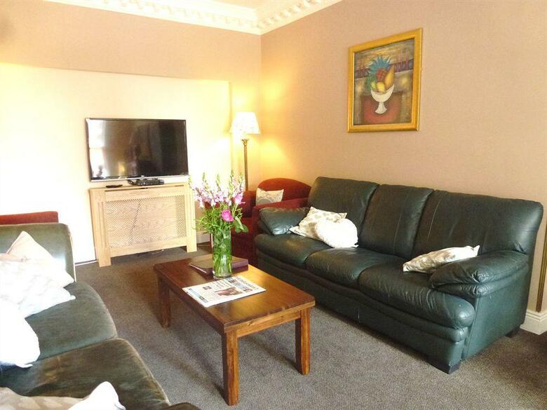Hotel Egans House