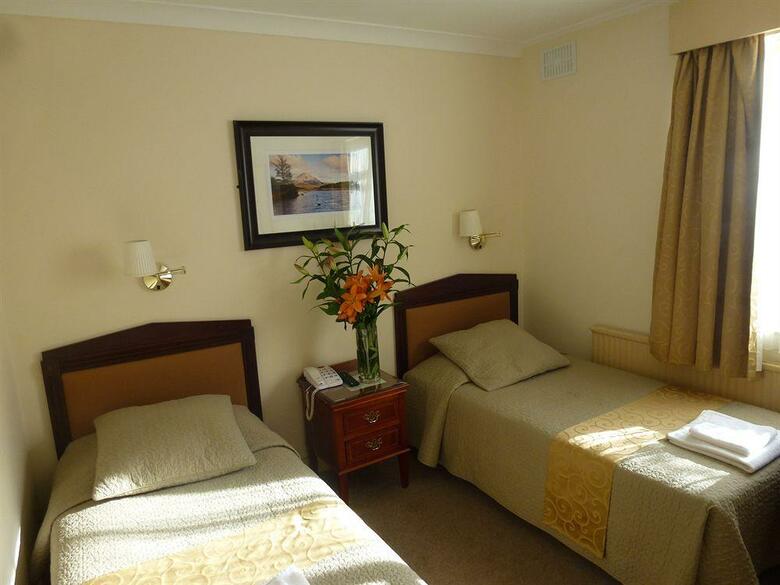 Hotel Egans House