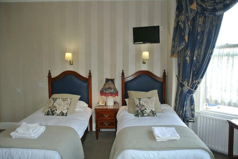 Hotel Egans House