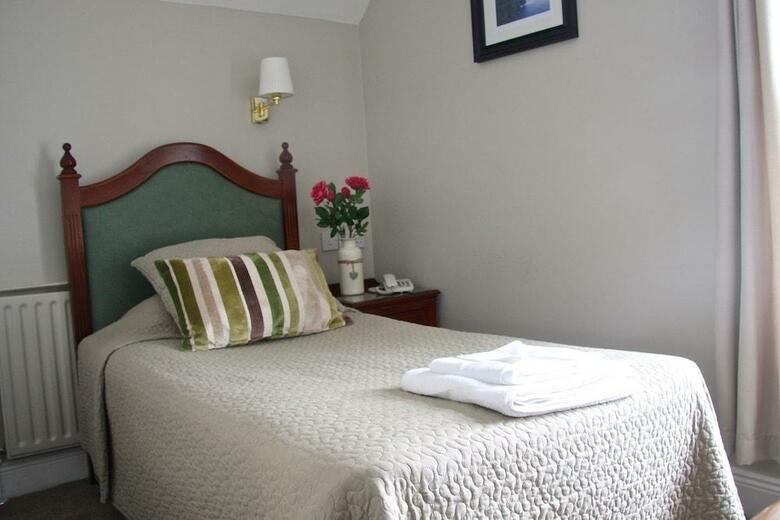 Hotel Egans House