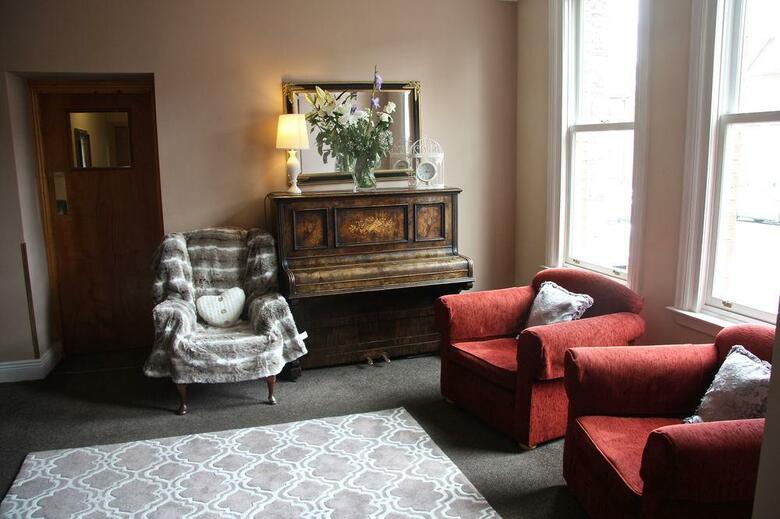 Hotel Egans House